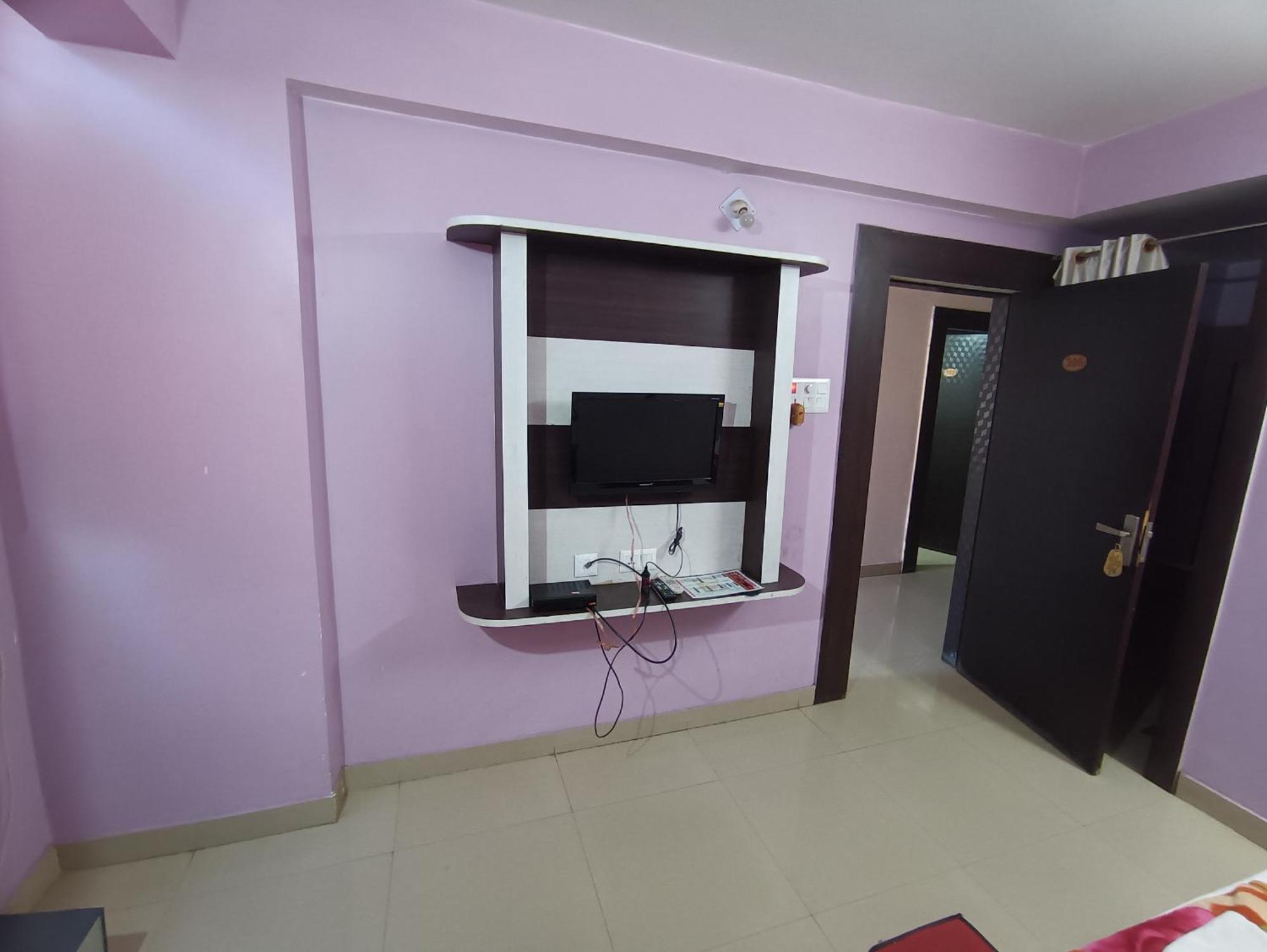 Hotel Viraat Inn Gaya Exterior foto